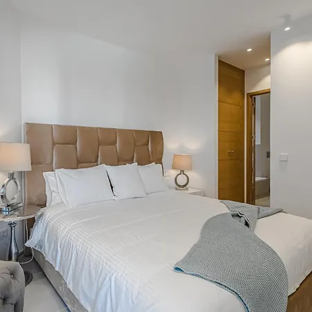 Luxury 2 Bedrooms In Palm-mar, Tenerife 팔름-마르